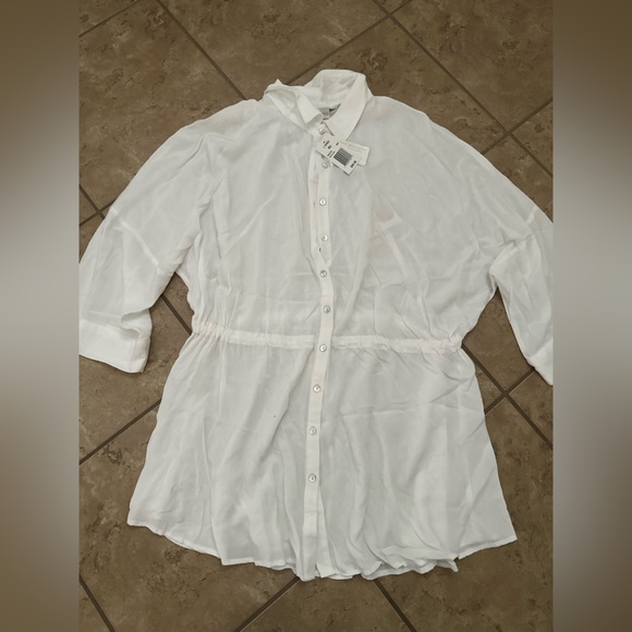 l*space Tops - NWT WHITE BUTTON DOWN LONG SLEEVE BLOUSE